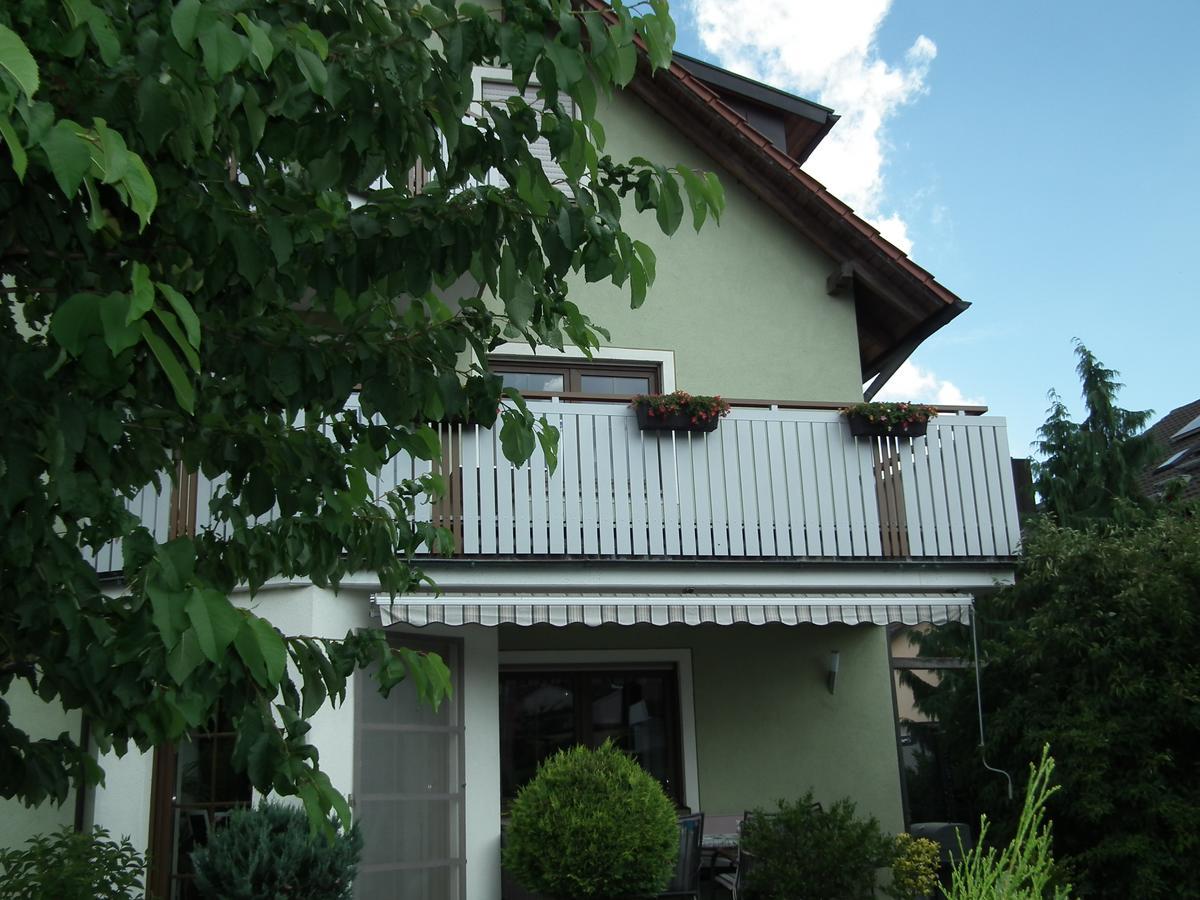 Gaestehof - Weinbau Saeger Nordheim am Main Exterior foto